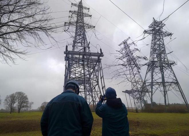 输电线路分布式故障监测装置：多维度智能诊断定位江苏宇拓电力
